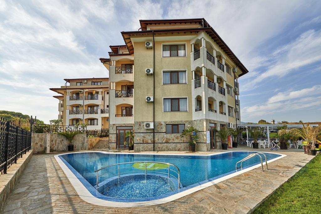 Toma'S Residence - Front Beach Tsarevo Εξωτερικό φωτογραφία