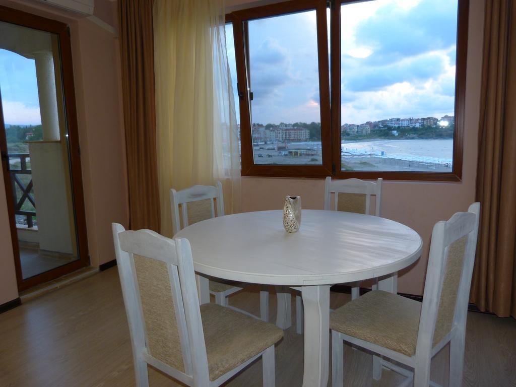 Toma'S Residence - Front Beach Tsarevo Εξωτερικό φωτογραφία