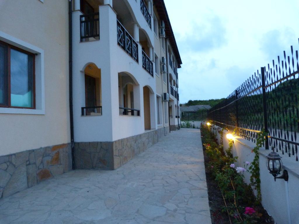 Toma'S Residence - Front Beach Tsarevo Εξωτερικό φωτογραφία